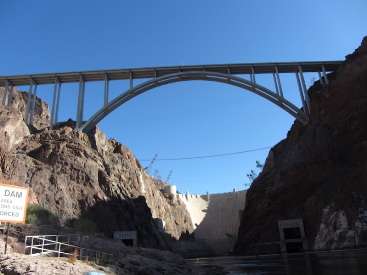 wBC-2012 Kathy Olson Day1-2 bridge on stilts.jpg (92208 bytes)